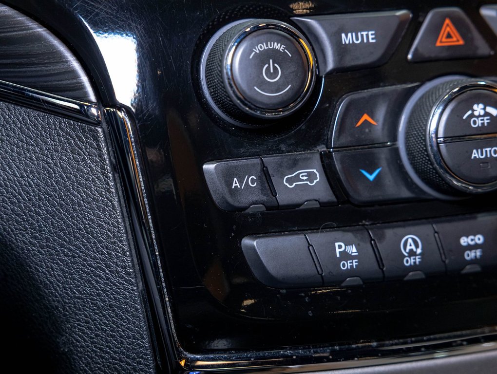 2022 Jeep Grand Cherokee in St-Jérôme, Quebec - 21 - w1024h768px