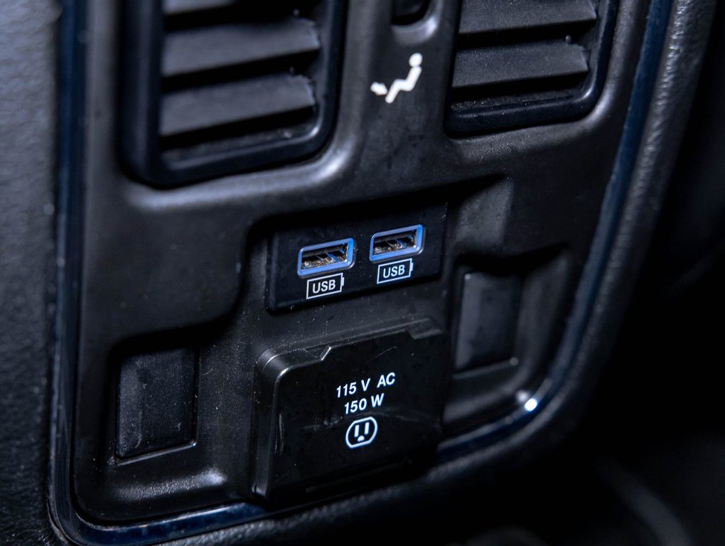 2022 Jeep Grand Cherokee in St-Jérôme, Quebec - 29 - w1024h768px