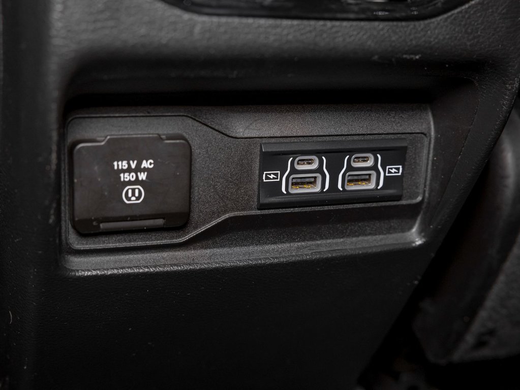 Jeep Grand Cherokee  2023 à St-Jérôme, Québec - 28 - w1024h768px
