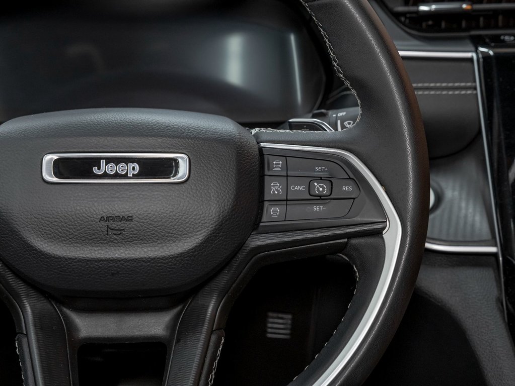 Jeep Grand Cherokee  2023 à St-Jérôme, Québec - 16 - w1024h768px