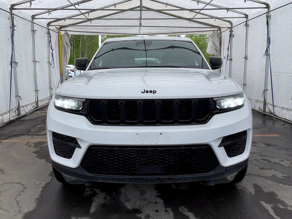 Jeep Grand Cherokee  2023 à St-Jérôme, Québec - 4 - w1024h768px