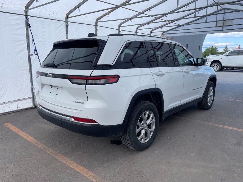 2023 Jeep Grand Cherokee in St-Jérôme, Quebec - 9 - w1024h768px