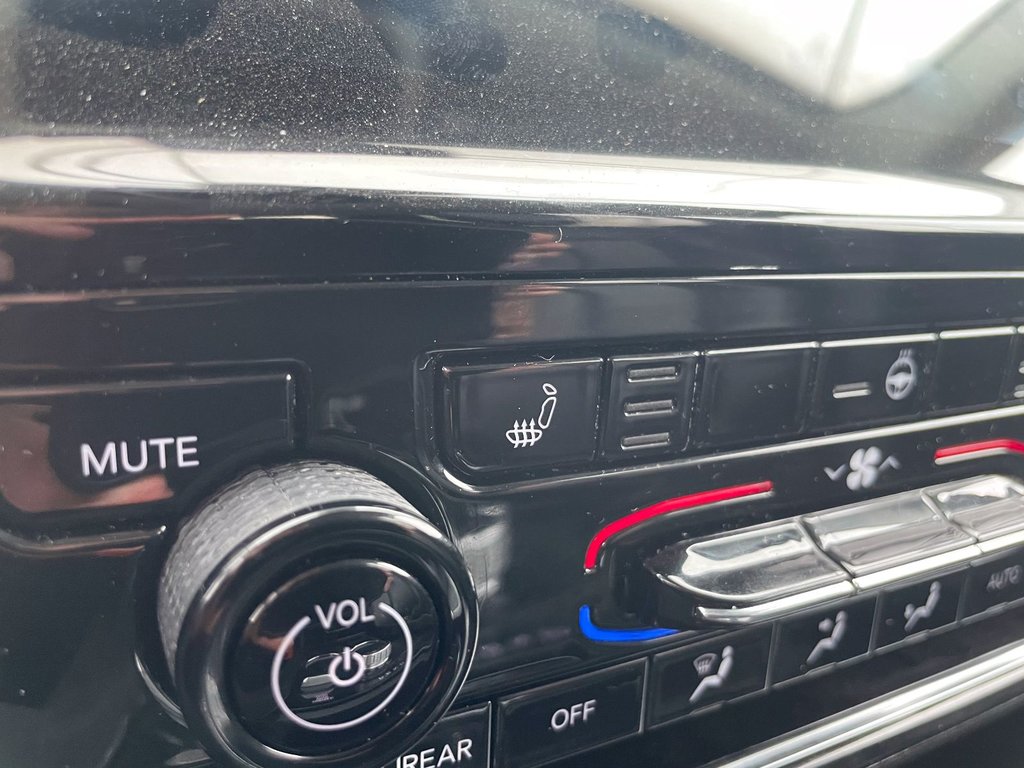 2023 Jeep Grand Cherokee in St-Jérôme, Quebec - 13 - w1024h768px