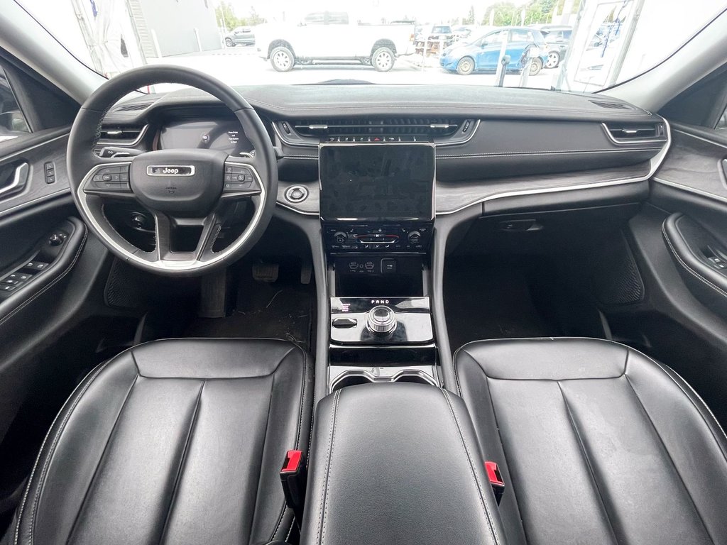 2023 Jeep Grand Cherokee in St-Jérôme, Quebec - 12 - w1024h768px