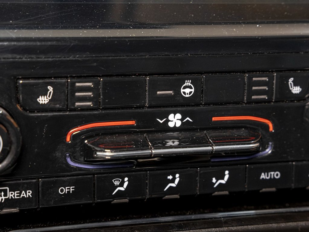 2023 Jeep Grand Cherokee in St-Jérôme, Quebec - 22 - w1024h768px