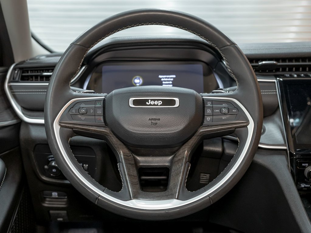 2023 Jeep Grand Cherokee in St-Jérôme, Quebec - 12 - w1024h768px