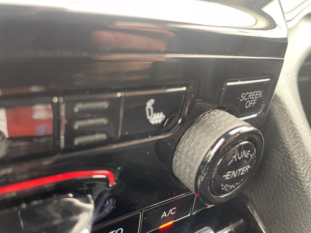 2023 Jeep Grand Cherokee in St-Jérôme, Quebec - 17 - w1024h768px