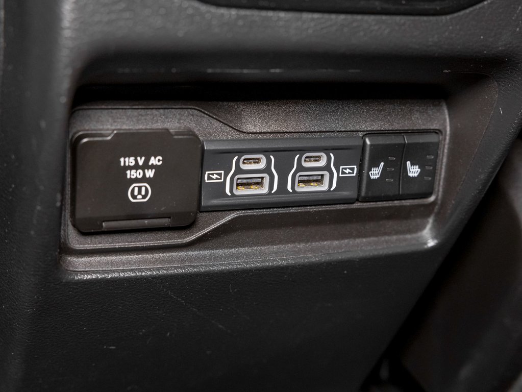 2023 Jeep Grand Cherokee in St-Jérôme, Quebec - 30 - w1024h768px