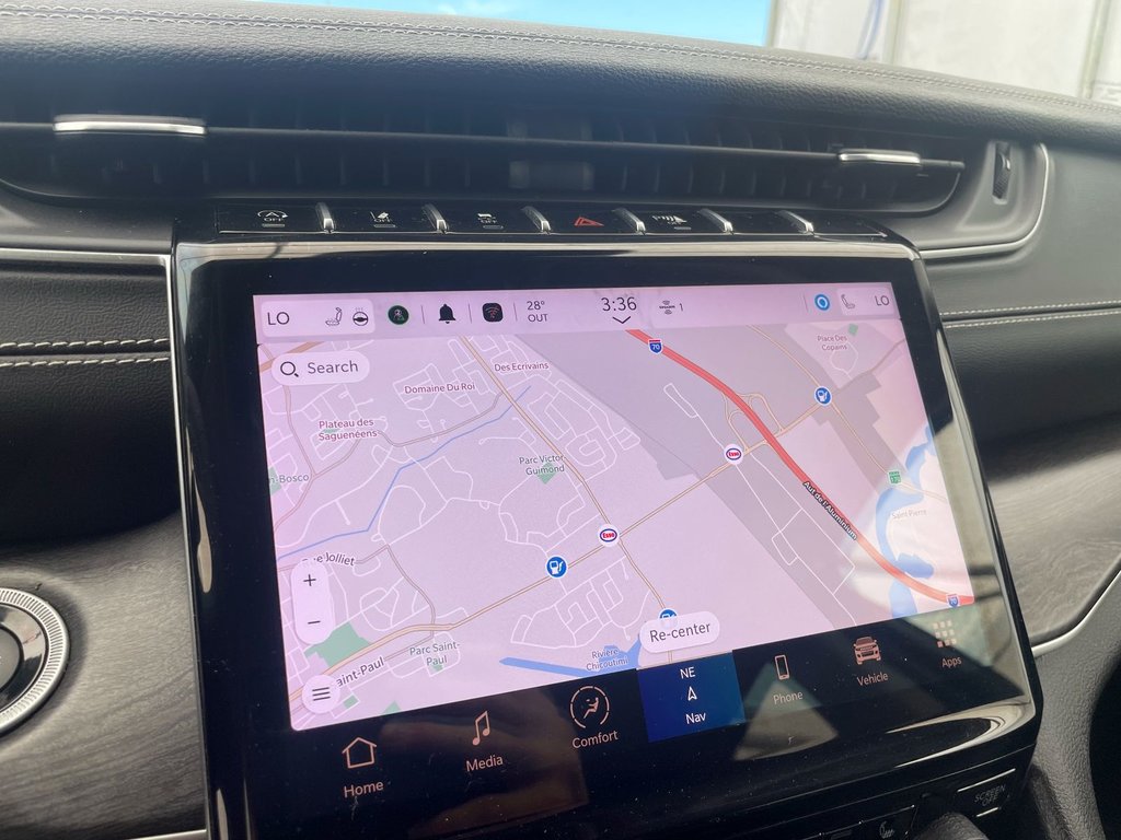 2023 Jeep Grand Cherokee in St-Jérôme, Quebec - 12 - w1024h768px