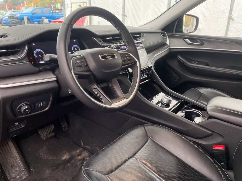 Jeep Grand Cherokee  2023 à St-Jérôme, Québec - 4 - w1024h768px