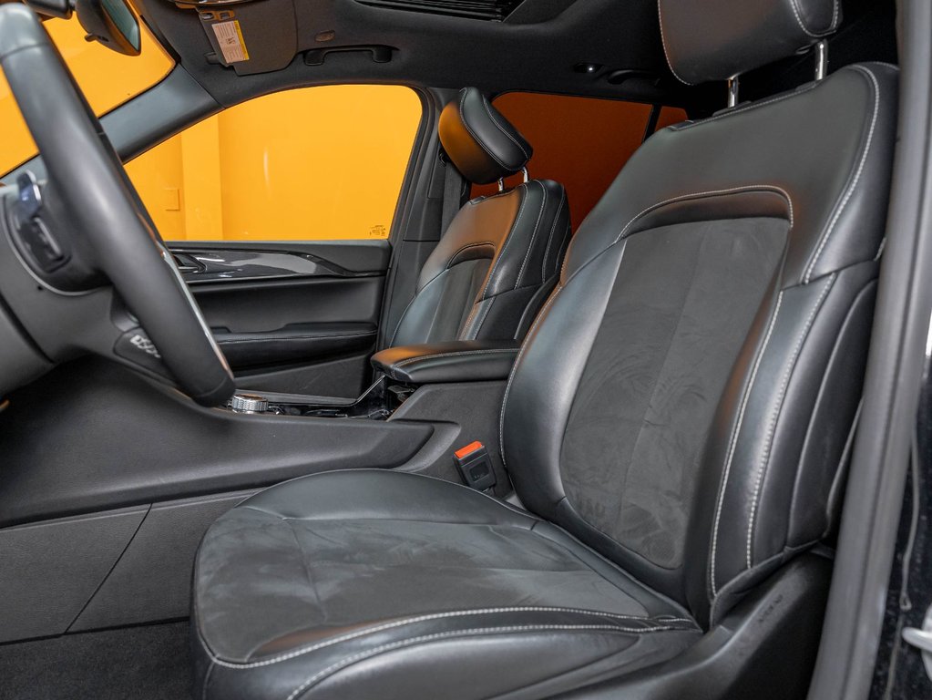 2023 Jeep Grand Cherokee in St-Jérôme, Quebec - 11 - w1024h768px