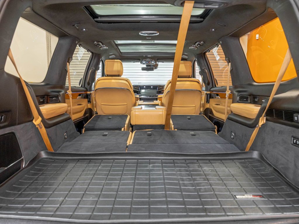 Jeep Grand Wagoneer  2022 à St-Jérôme, Québec - 36 - w1024h768px