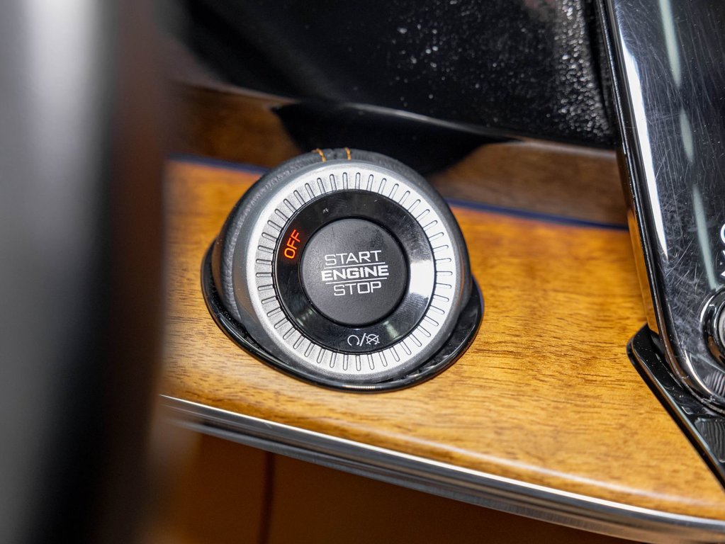 Jeep Grand Wagoneer  2022 à St-Jérôme, Québec - 29 - w1024h768px