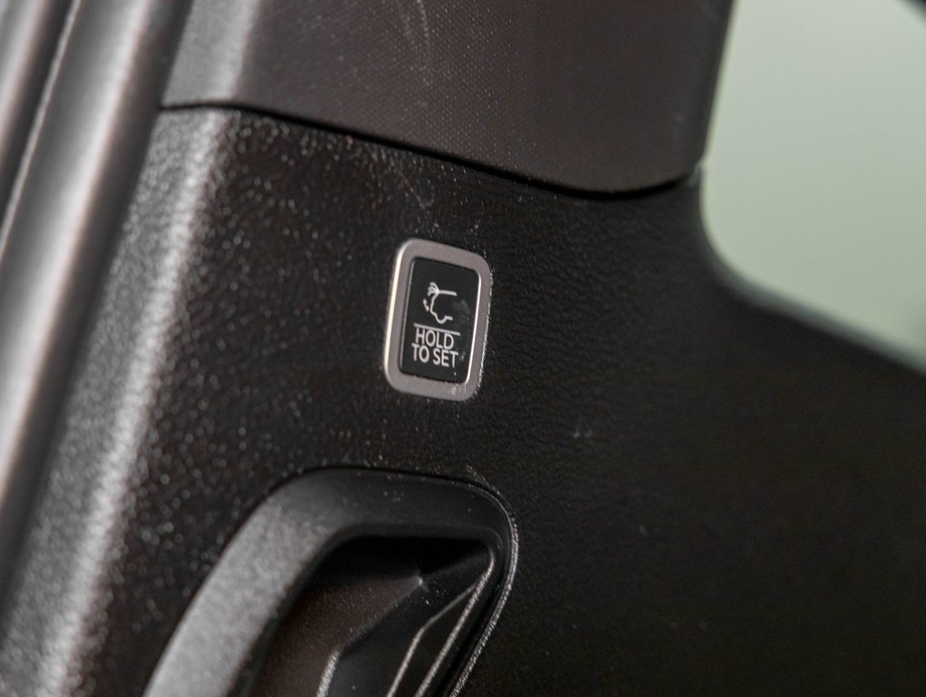 2022 Jeep Wagoneer in St-Jérôme, Quebec - 39 - w1024h768px