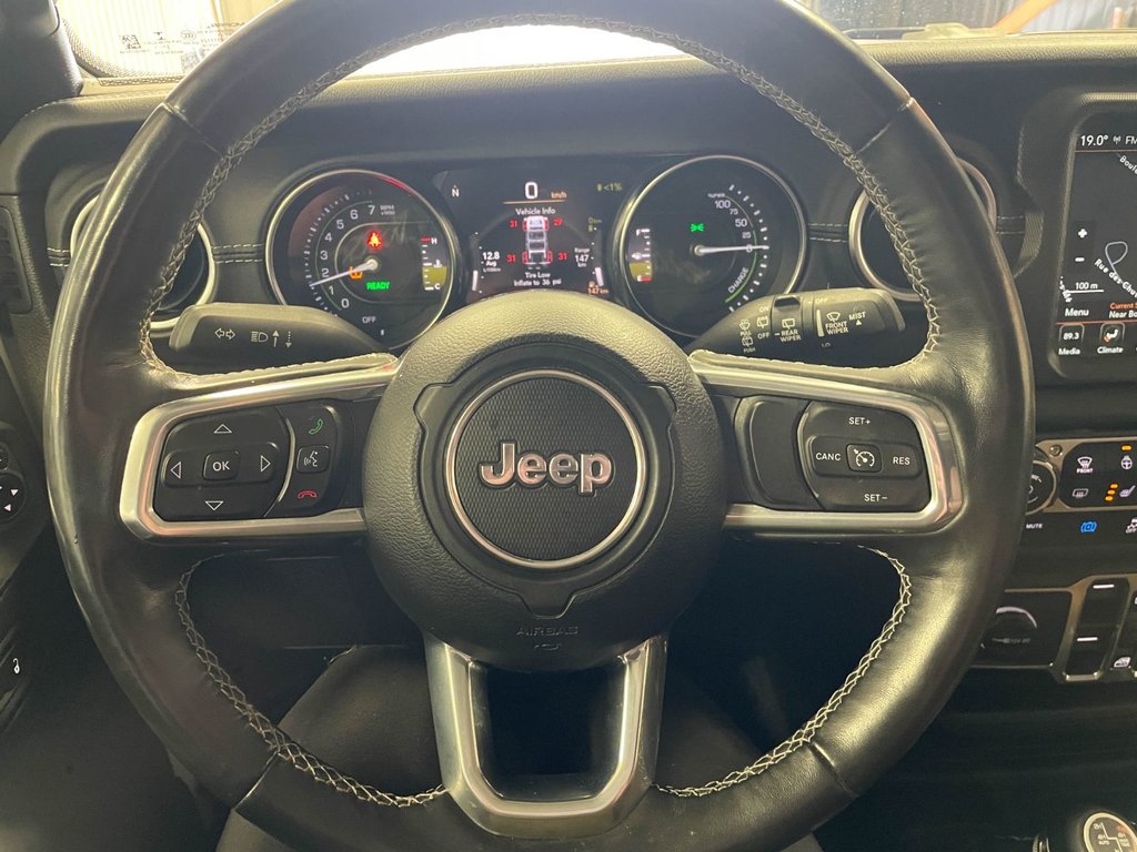 2021 Jeep Wrangler 4xe in St-Jérôme, Quebec - 17 - w1024h768px