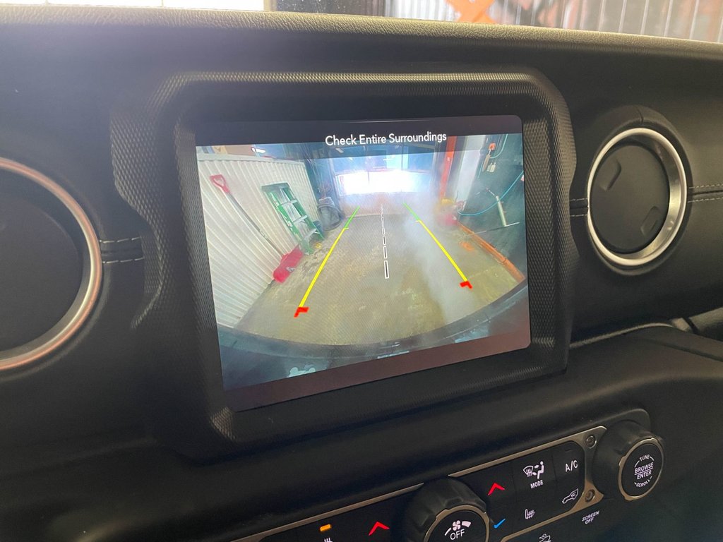 2021 Jeep Wrangler 4xe in St-Jérôme, Quebec - 14 - w1024h768px