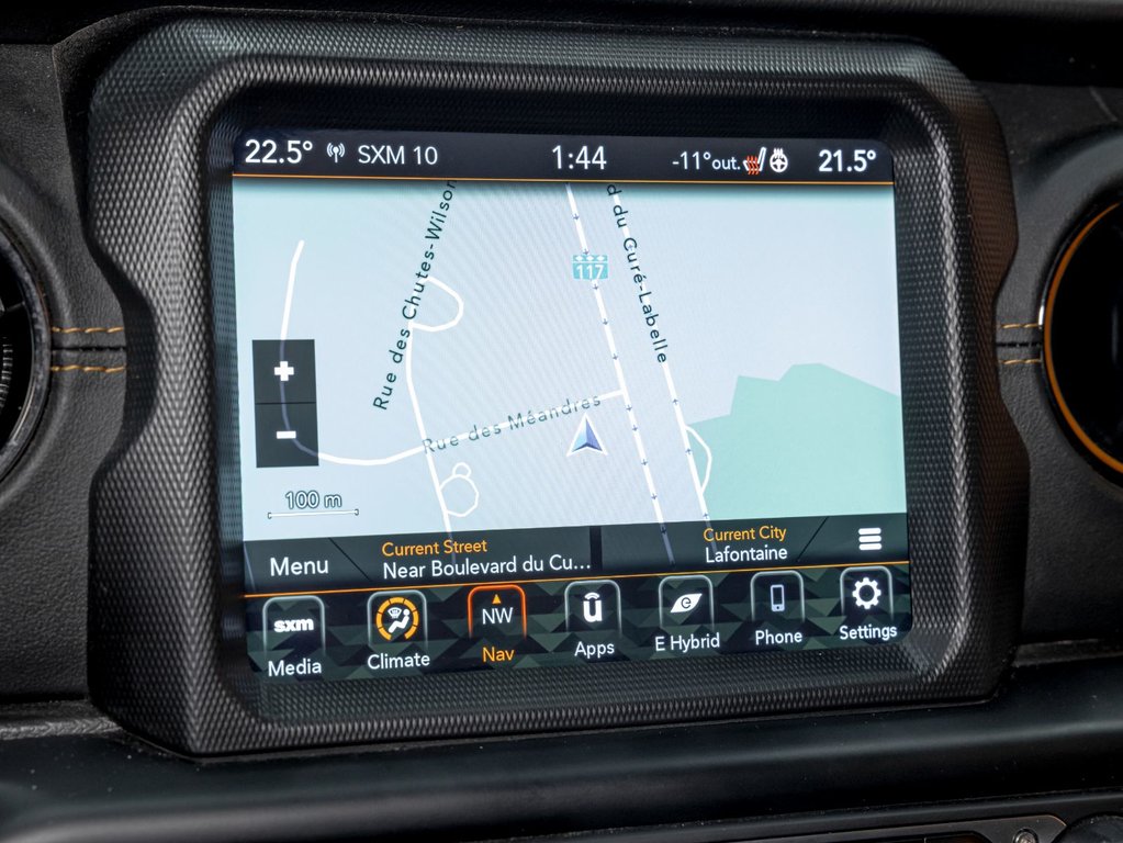 2022 Jeep Wrangler 4xe in St-Jérôme, Quebec - 16 - w1024h768px