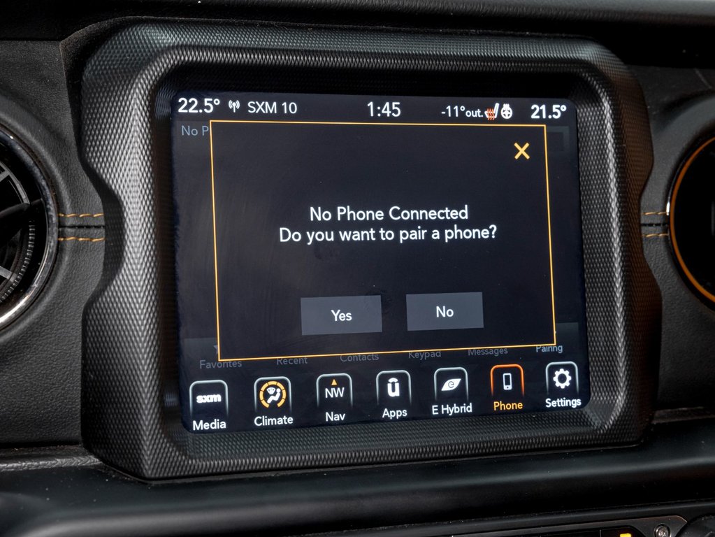 2022 Jeep Wrangler 4xe in St-Jérôme, Quebec - 17 - w1024h768px