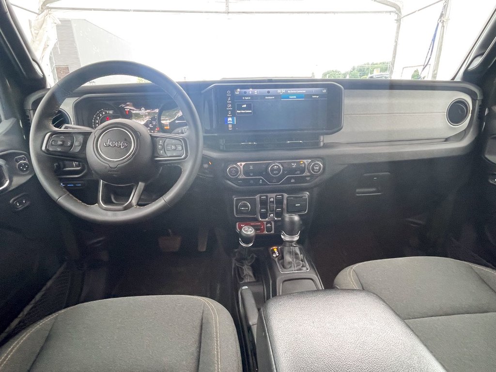 Jeep Wrangler 4xe  2024 à St-Jérôme, Québec - 10 - w1024h768px
