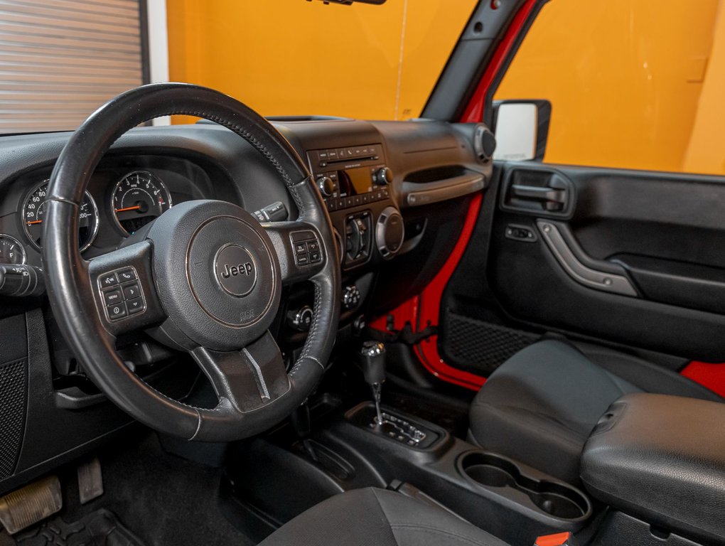 Jeep WRANGLER JK UNLIMITED  2018 à St-Jérôme, Québec - 2 - w1024h768px