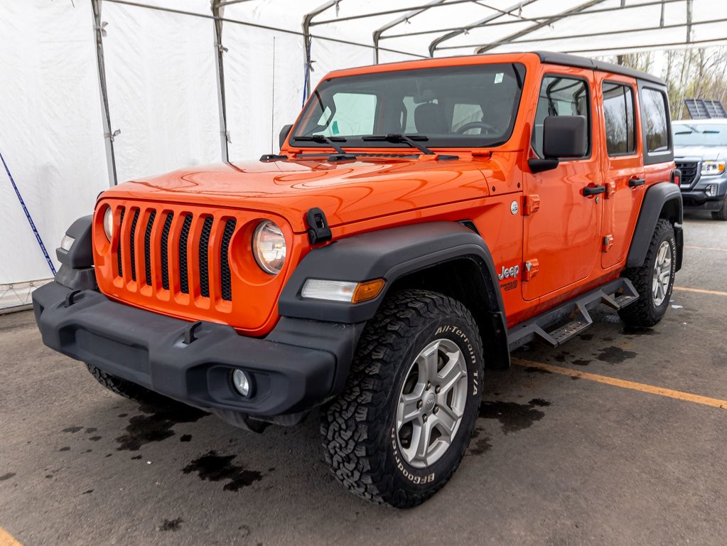 2018 Jeep Wrangler Unlimited in St-Jérôme, Quebec - 1 - w1024h768px