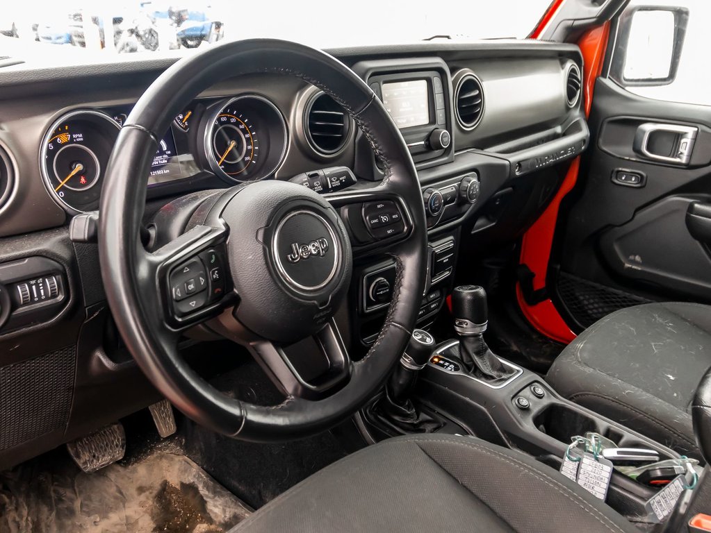 2018 Jeep Wrangler Unlimited in St-Jérôme, Quebec - 3 - w1024h768px
