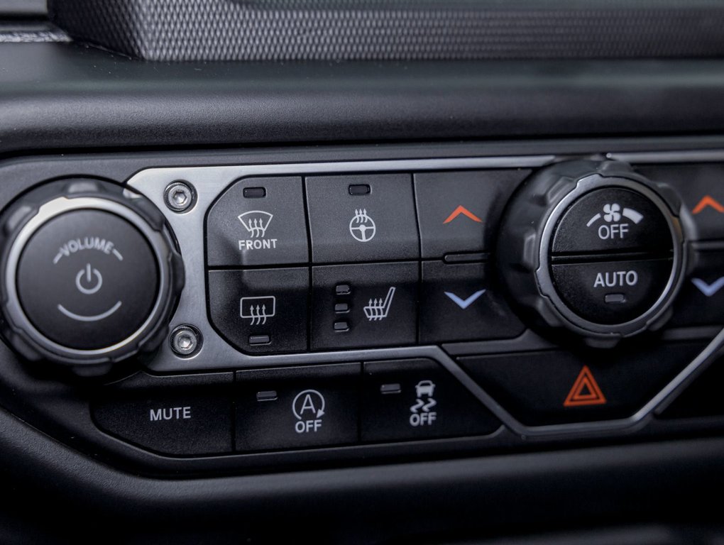 Jeep Wrangler Unlimited  2020 à St-Jérôme, Québec - 20 - w1024h768px