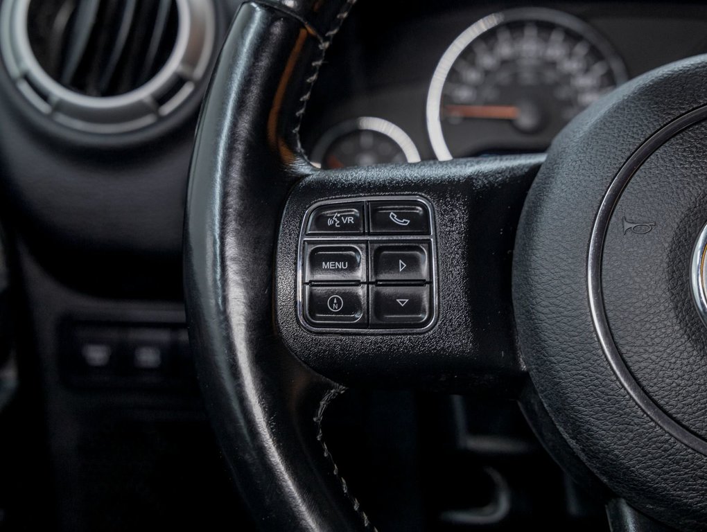 2018 Jeep Wrangler in St-Jérôme, Quebec - 14 - w1024h768px