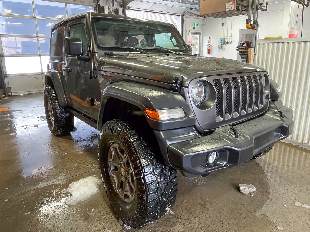 Jeep Wrangler  2019 à St-Jérôme, Québec - 9 - w1024h768px