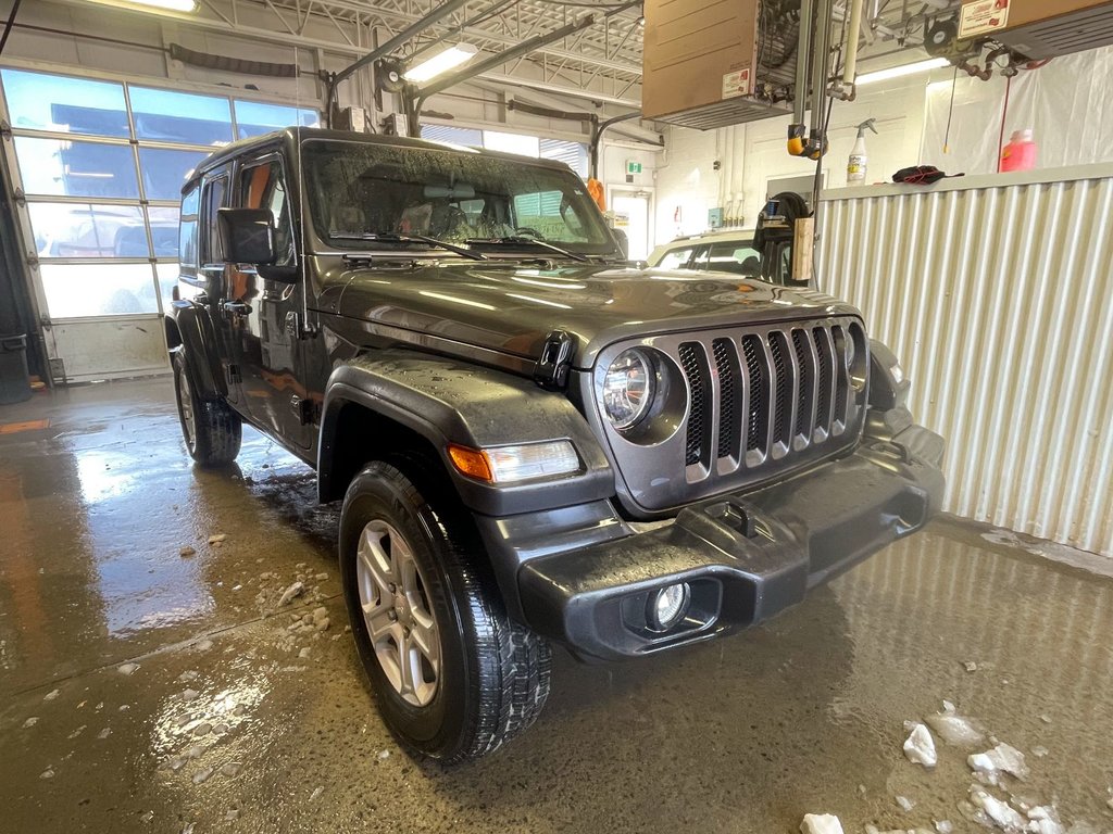 Jeep Wrangler  2021 à St-Jérôme, Québec - 9 - w1024h768px