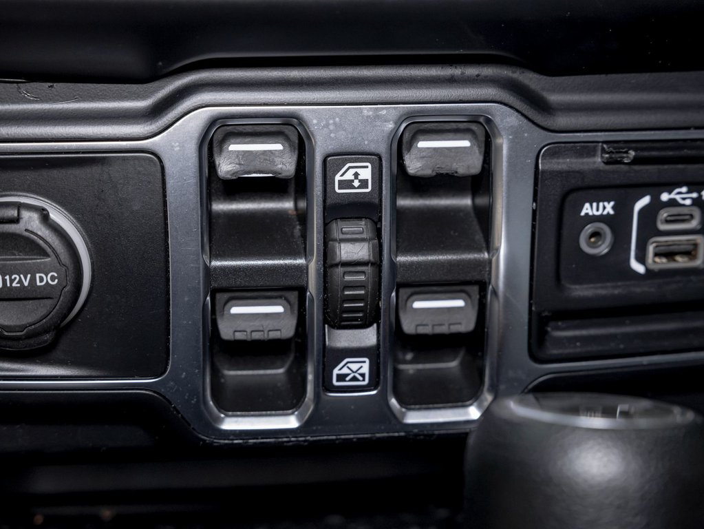 2021 Jeep Wrangler in St-Jérôme, Quebec - 26 - w1024h768px