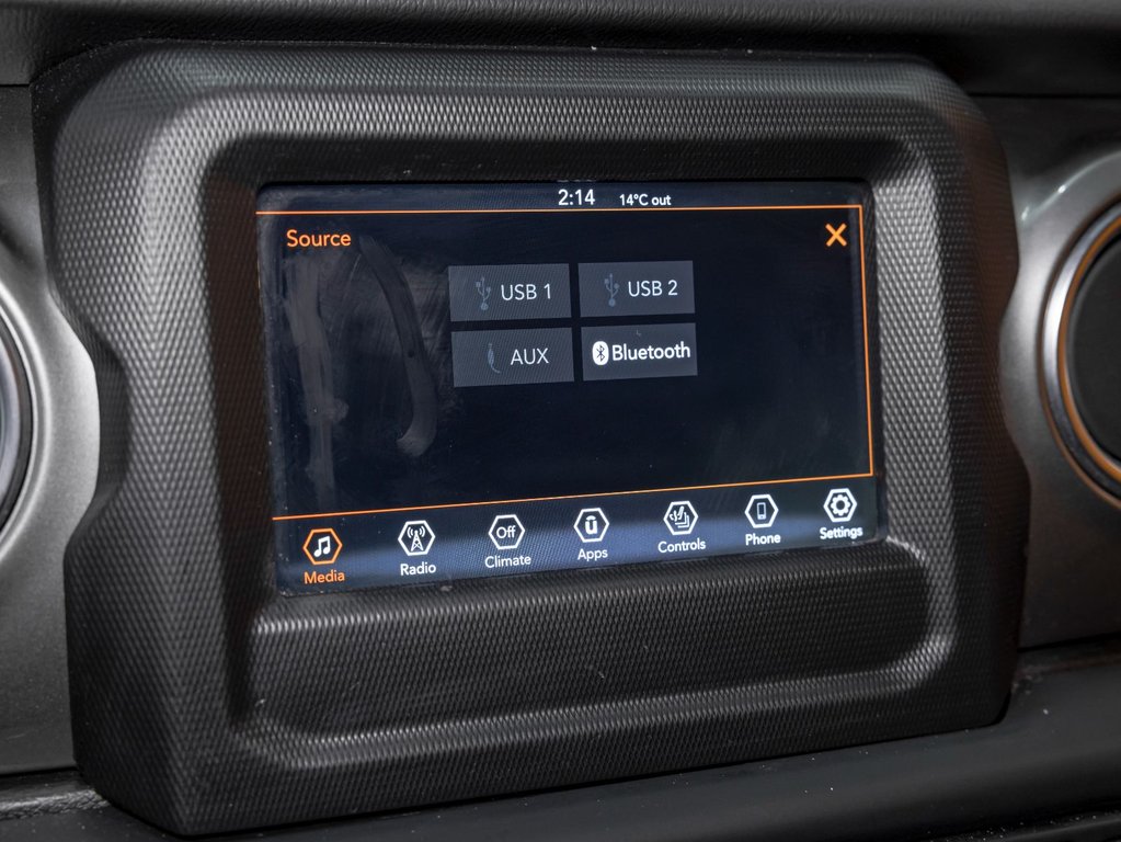 Jeep Wrangler  2021 à St-Jérôme, Québec - 16 - w1024h768px