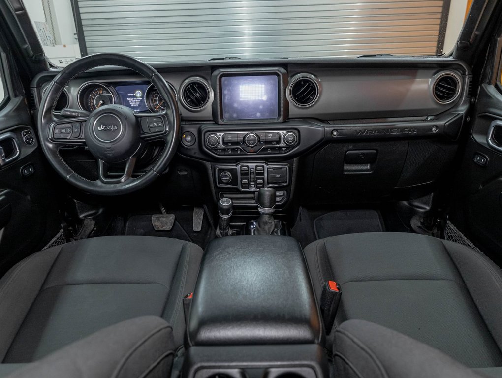 Jeep Wrangler  2021 à St-Jérôme, Québec - 11 - w1024h768px