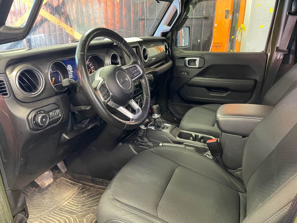 Jeep Wrangler  2021 à St-Jérôme, Québec - 3 - w1024h768px