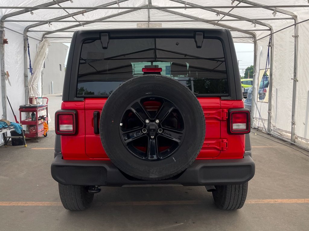2022 Jeep Wrangler in St-Jérôme, Quebec - 8 - w1024h768px