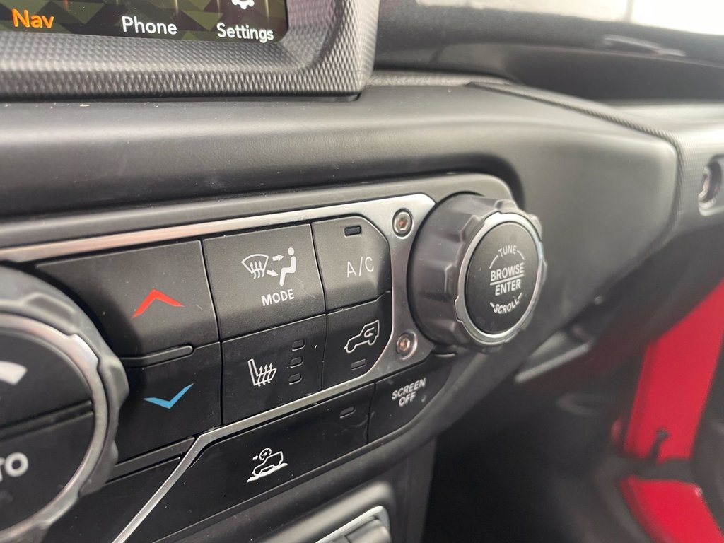 2022 Jeep Wrangler in St-Jérôme, Quebec - 17 - w1024h768px