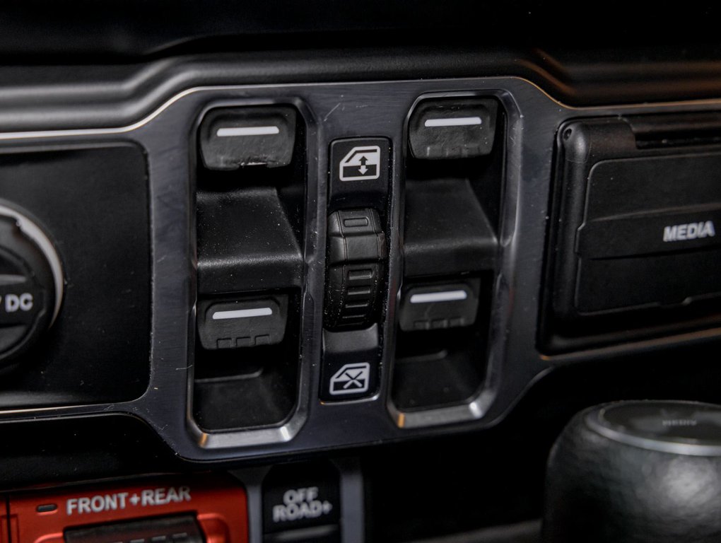 2022 Jeep Wrangler in St-Jérôme, Quebec - 28 - w1024h768px
