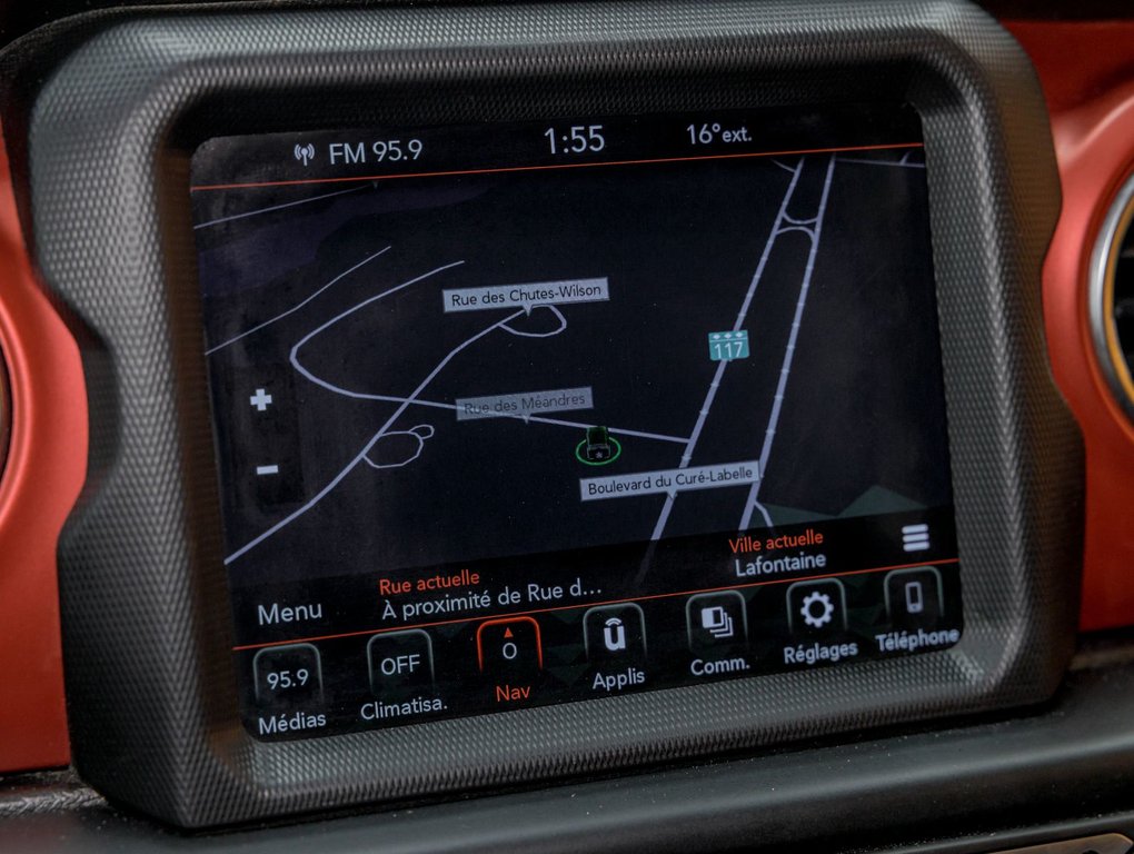 2022 Jeep Wrangler in St-Jérôme, Quebec - 4 - w1024h768px