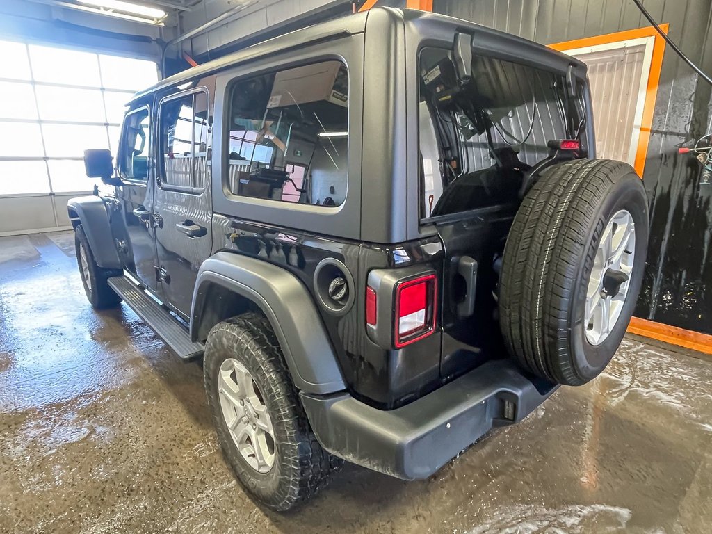 Jeep Wrangler  2023 à St-Jérôme, Québec - 6 - w1024h768px