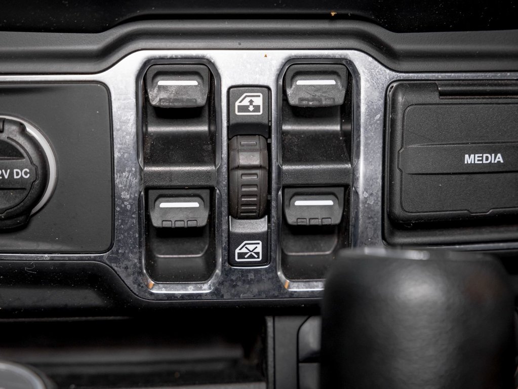 Jeep Wrangler  2023 à St-Jérôme, Québec - 24 - w1024h768px
