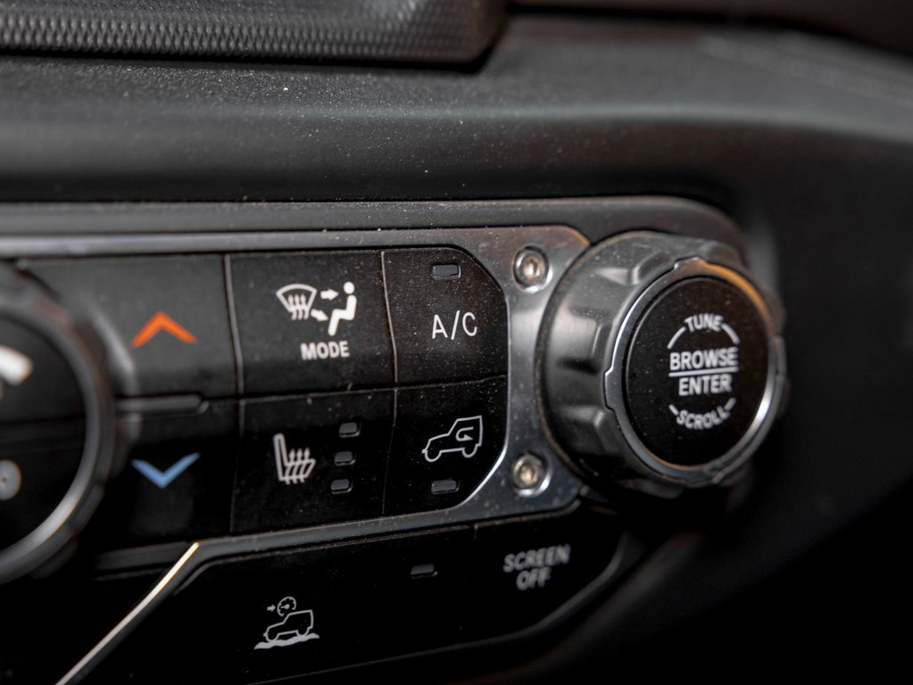 Jeep Wrangler  2023 à St-Jérôme, Québec - 23 - w1024h768px