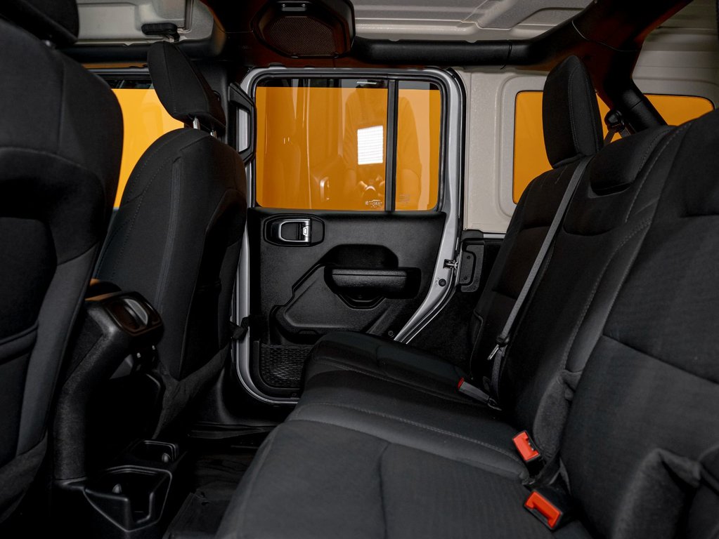 Jeep Wrangler  2023 à St-Jérôme, Québec - 29 - w1024h768px