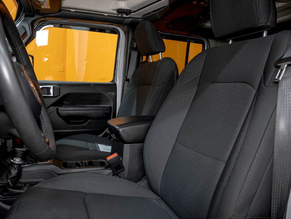 Jeep Wrangler  2023 à St-Jérôme, Québec - 10 - w1024h768px