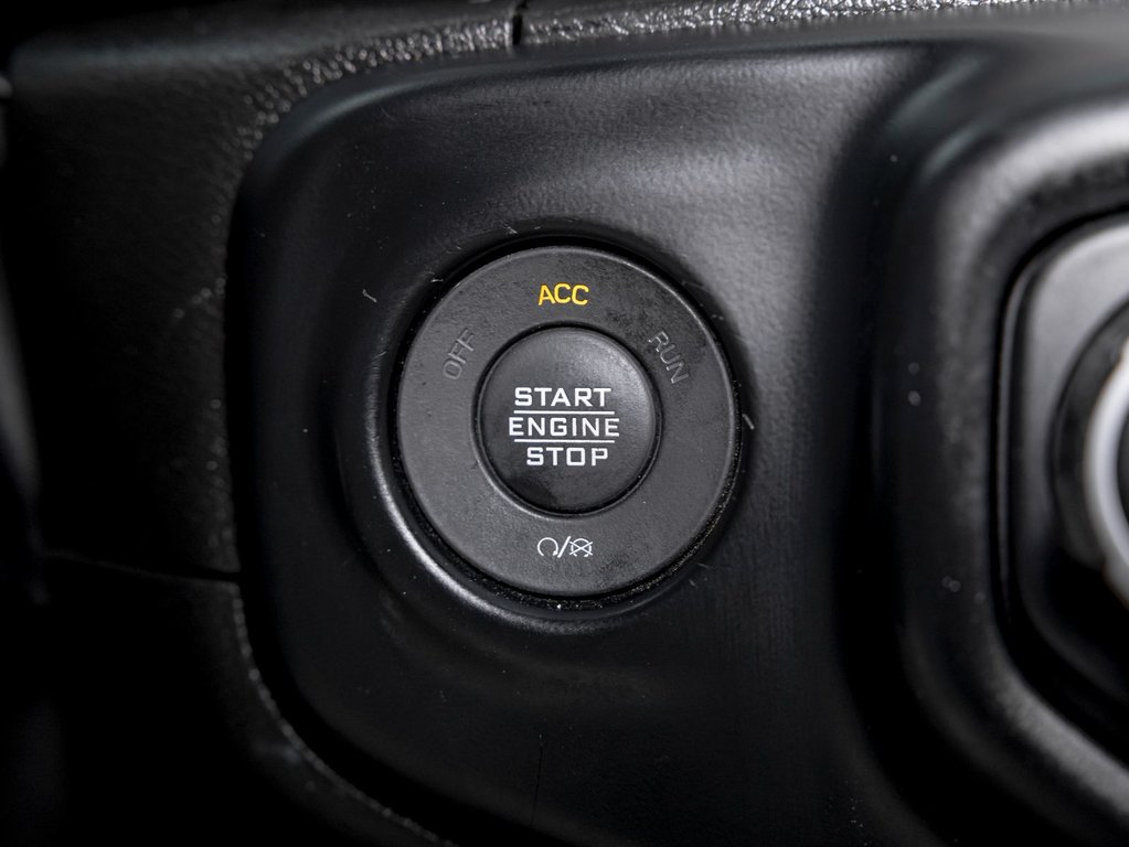 2023 Jeep Wrangler in St-Jérôme, Quebec - 29 - w1024h768px