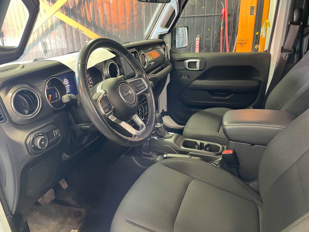 Jeep Wrangler  2023 à St-Jérôme, Québec - 4 - w1024h768px