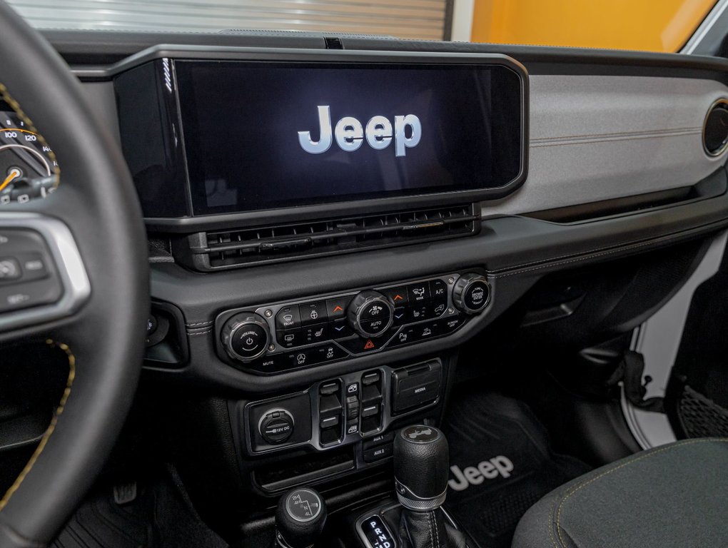 2024 Jeep Wrangler in St-Jérôme, Quebec - 20 - w1024h768px