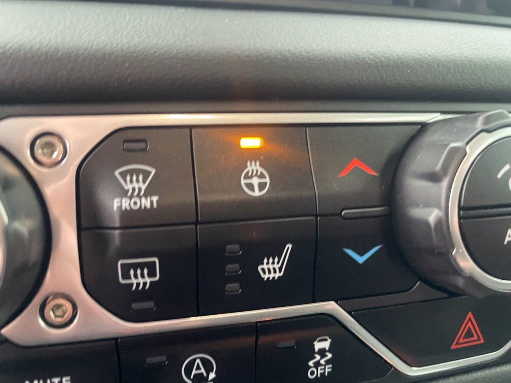 2024 Jeep Wrangler in St-Jérôme, Quebec - 13 - w1024h768px