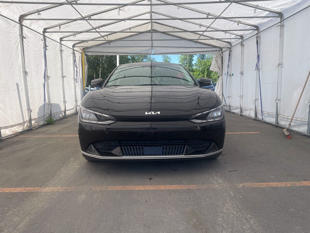 Kia EV6  2022 à St-Jérôme, Québec - 5 - w1024h768px