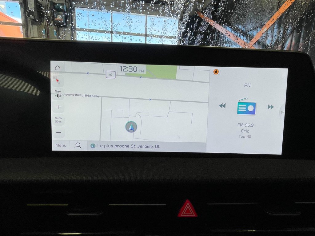 Kia EV6  2022 à St-Jérôme, Québec - 3 - w1024h768px