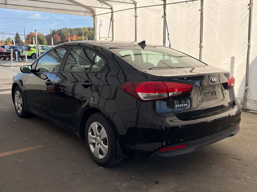 2018 Kia Forte in St-Jérôme, Quebec - 5 - w1024h768px